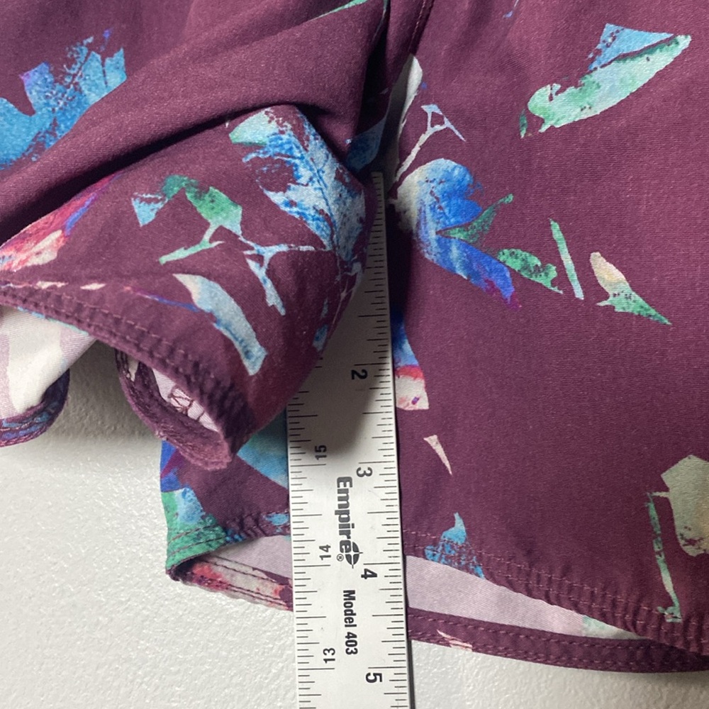 The North Face Classic V Shorts Women’s Small Purple Printed Pull On Drawstring - Picture 16 of 16
